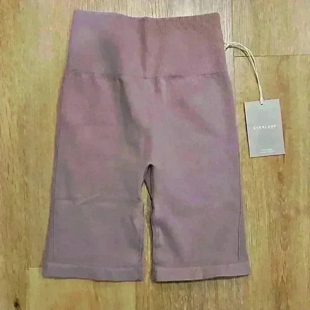 Everlane high waisted purple knit biker short